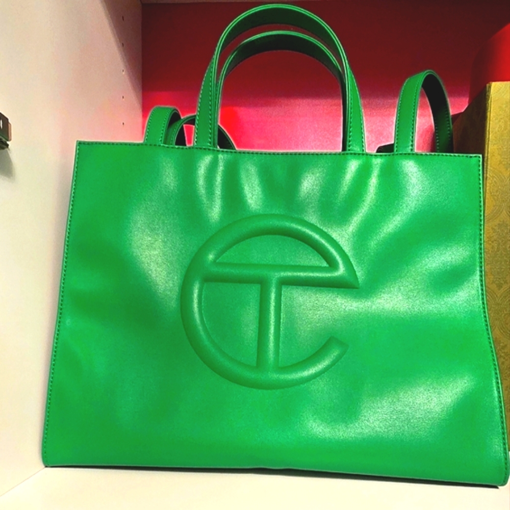 GENUINE Telfar Medium-sized Tote!